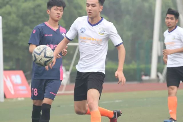 李楠：感谢首钢信任 尽一份力助球队重回正轨